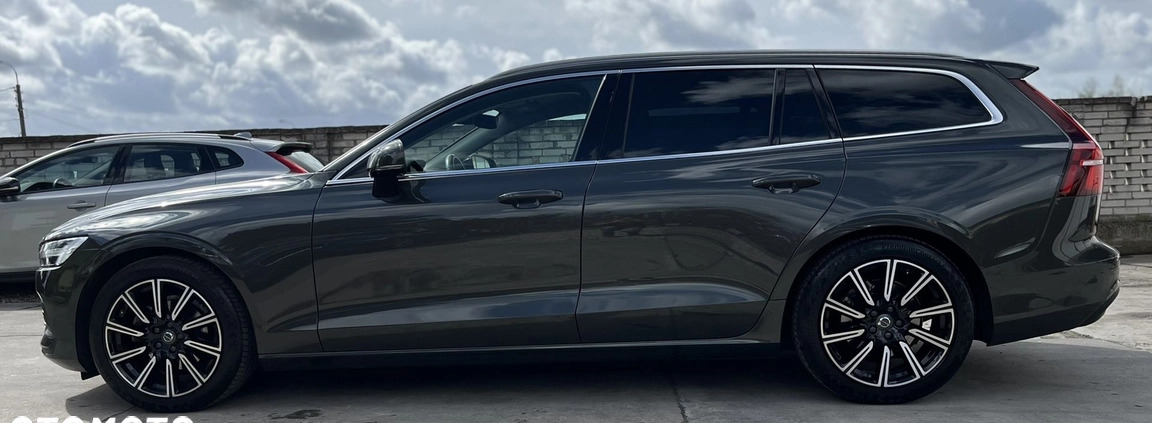Volvo V60 cena 94900 przebieg: 171300, rok produkcji 2018 z Czarna Woda małe 172